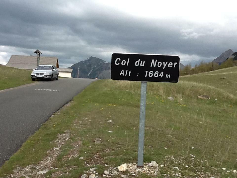 Ancolie 23 Les Chalets De Super D Saint-Étienne-en-Dévoluy Dış mekan fotoğraf